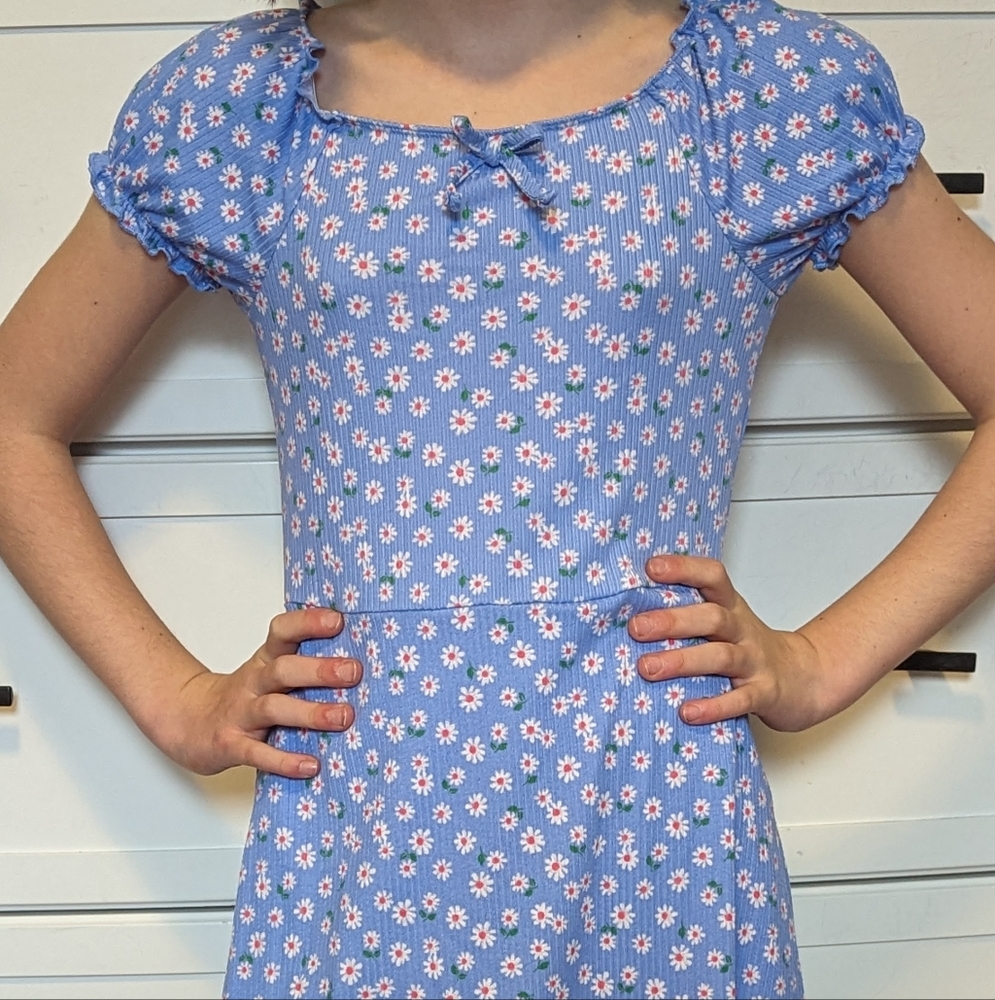 Blue flowery nightgown